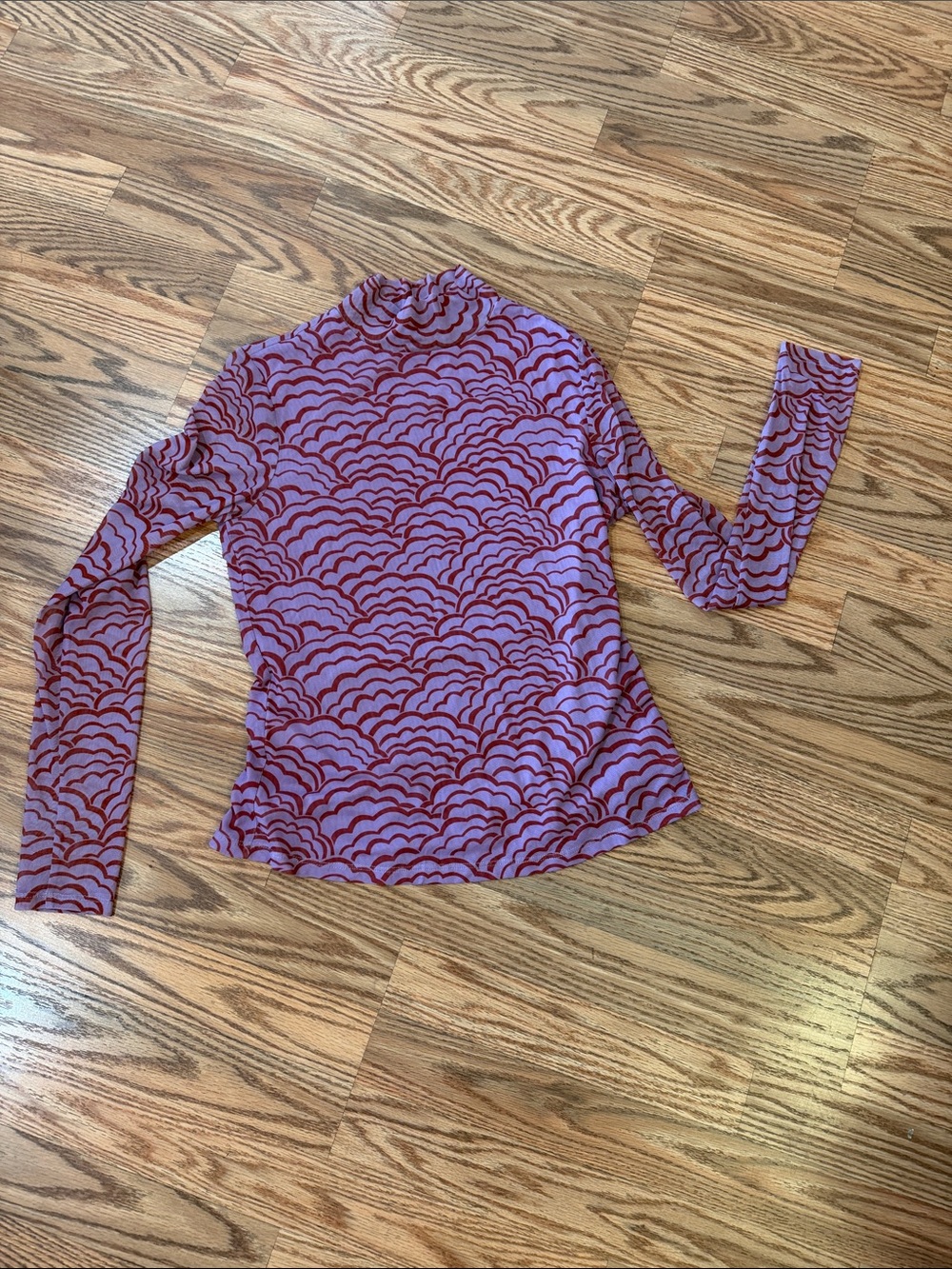 Daniel Rainn Lavender Mock Neck Long Sleeve Top with Burgundy Wave Pattern